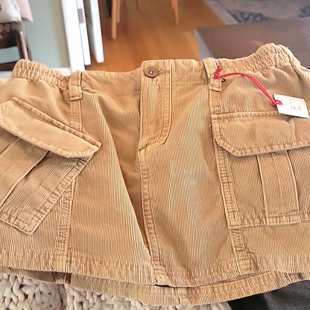Corduroy skirt